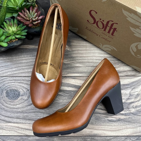 NIB Sofft Nasia 8M 39 Leather Classic Pumps Comfort Block Heels Cork Brown - Picture 1 of 11